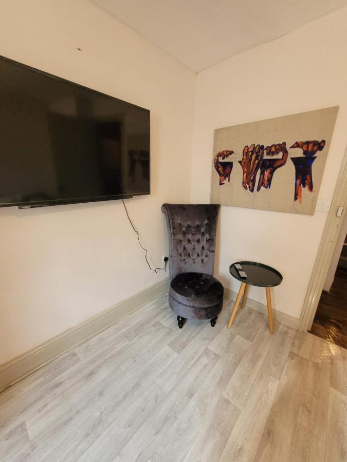 43 Kimberly Road Apartment London Kültér fotó