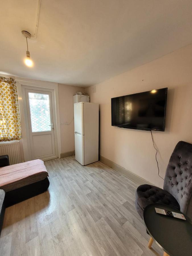 43 Kimberly Road Apartment London Kültér fotó
